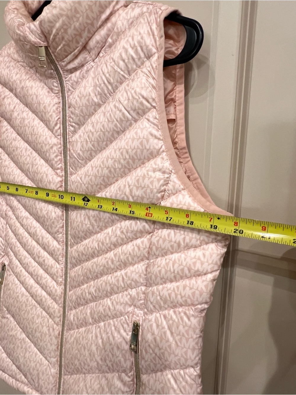 Michael Kors Pink Down Puffer S Vest Quiet Luxury Preppy Coastal Chic MK Spring - Picture 14 of 16